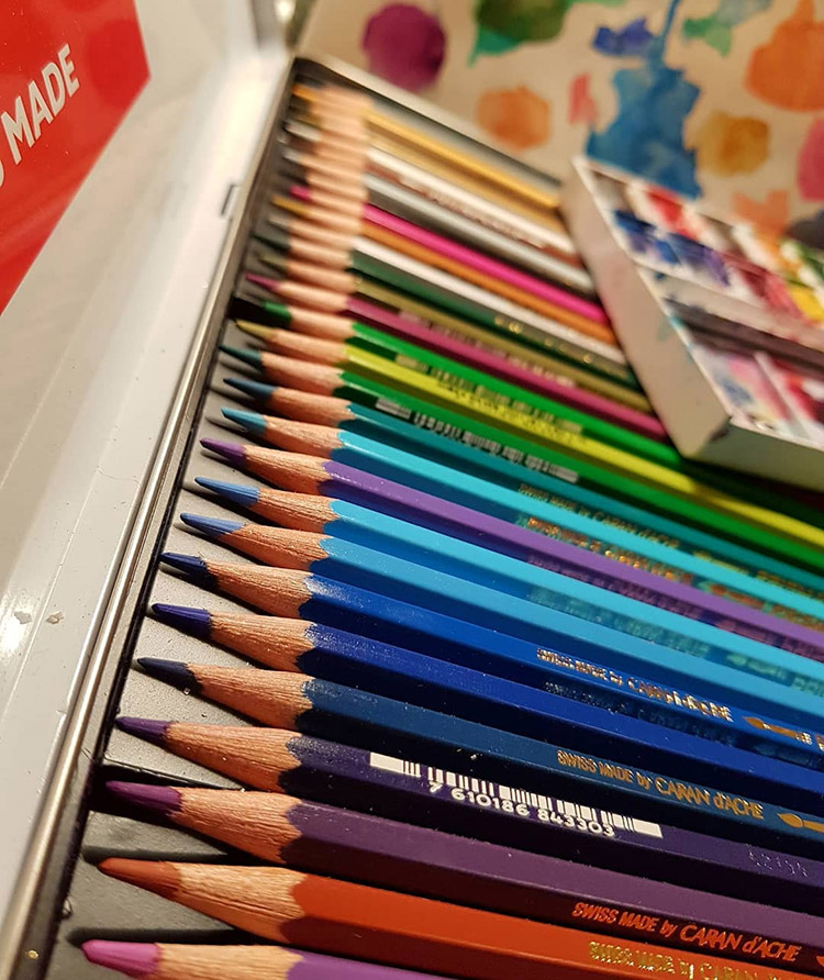 Pack of watercolor pencils bright