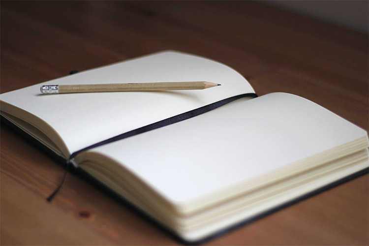 Blank open sketchbook page