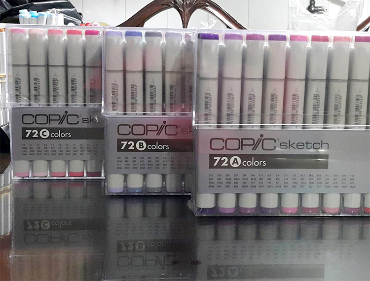 Big pack of Copic colored markers